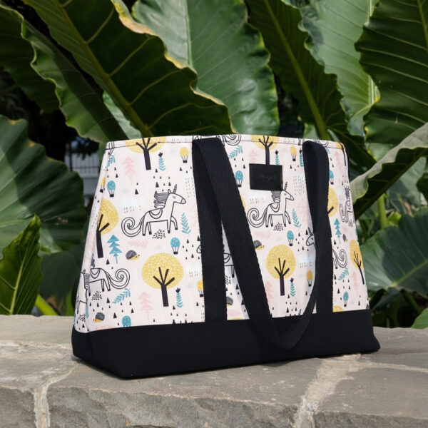 Dreamvale GenZ Tote