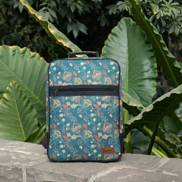 Clyra Classic Backpack